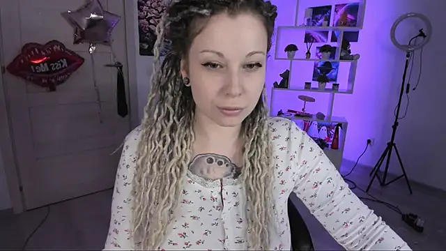 HoneySallyMoore online show from 3, 11, 2025