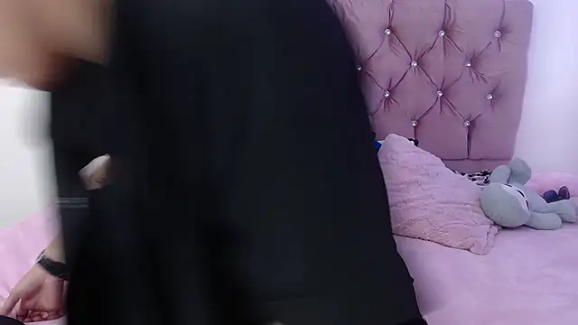 Snapshot of duo_peludoo chatting on 3, 12, 2025 duo peludoo online show from 3, 12, 2025