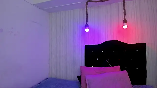 Snapshot of nicky_angel1 chatting on 20, 10, 2025 nicky angel1 online show from 20, 10, 2025