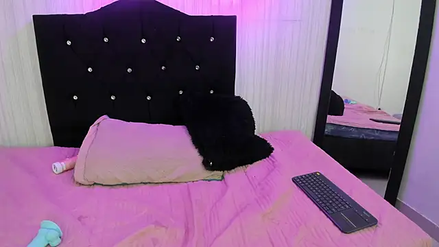 nicky angel1 online show from 23, 2, 2025