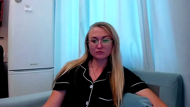 your Goddess Eva online show from 20, 9, 2025