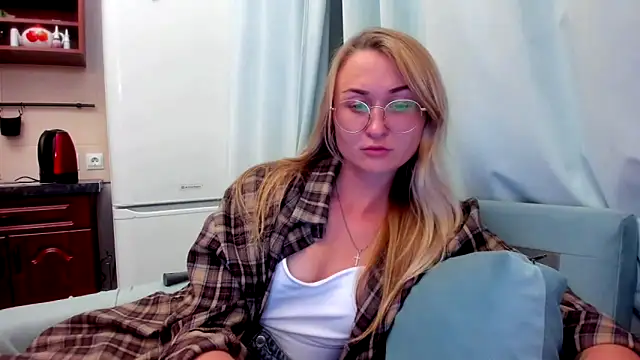your Goddess Eva online show from 11, 9, 2025