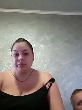 Greta Tamar online show from 10, 11, 2025