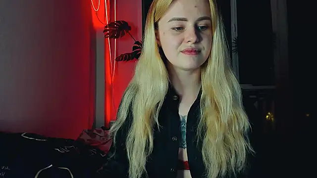 Alexa Pirs online show from 7, 3, 2025