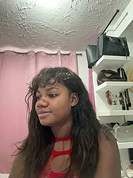 Daphnewalker   online show from 8, 2, 2026