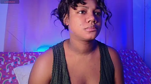 Daphnewalker   online show from 20, 5, 2026