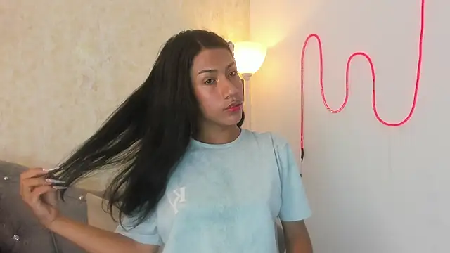 Snapshot of AntoniSantoss chatting on 26, 11, 2025 AntoniSantoss online show from 26, 11, 2025