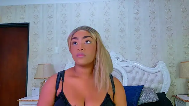 TianahGlow online show from 12, 10, 2025