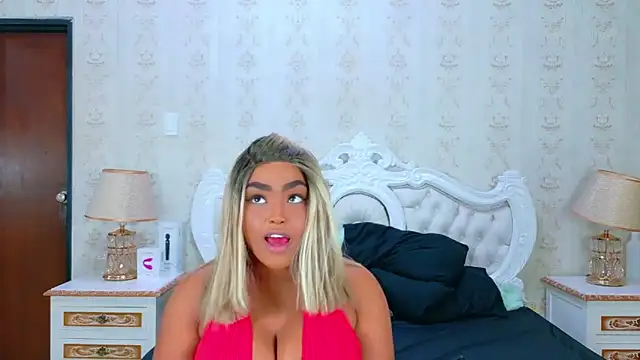 TianahGlow online show from 21, 11, 2025