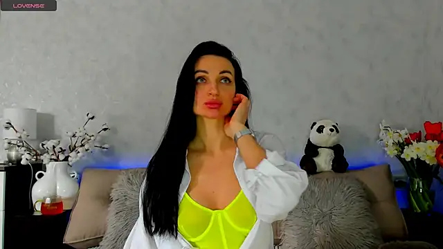 Snapshot of Tina_Mart chatting on 1, 5, 2026 Tina Mart online show from 1, 5, 2026