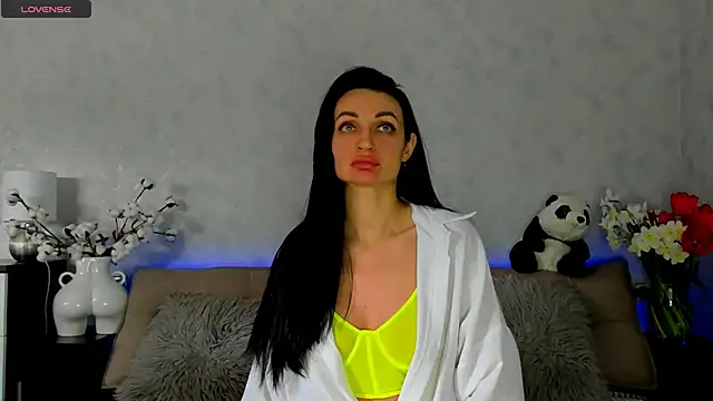 Snapshot of Tina_Mart chatting on 30, 4, 2026 Tina Mart online show from 30, 4, 2026