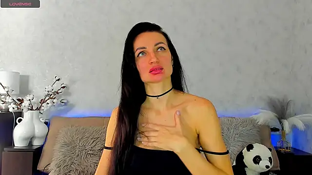 Tina Mart online show from 5, 11, 2025