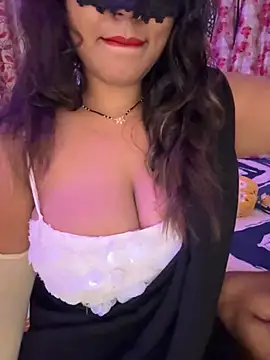 WifyHubby 38 online show from 9, 10, 2025