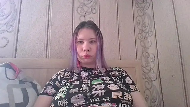 Snapshot of Little_kitsune1707 chatting on 24, 9, 2025 Little kitsune1707 online show from 24, 9, 2025