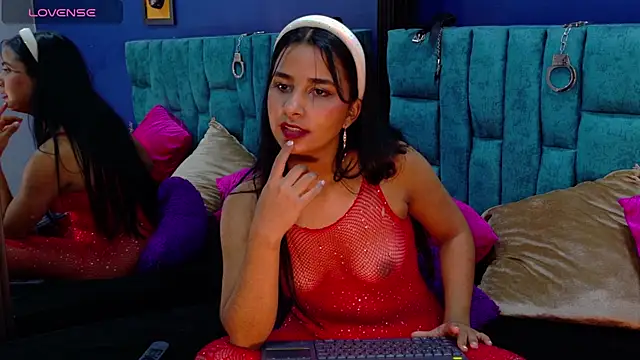 MariamLaraa online show from 26, 2, 2025