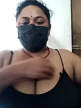 Snapshot of rani130 chatting on 3, 6, 2026 rani130 online show from 3, 6, 2026