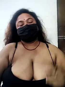 Snapshot of rani130 chatting on 7, 6, 2026 rani130 online show from 7, 6, 2026