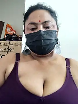 Snapshot of rani130 chatting on 3, 5, 2026 rani130 online show from 3, 5, 2026