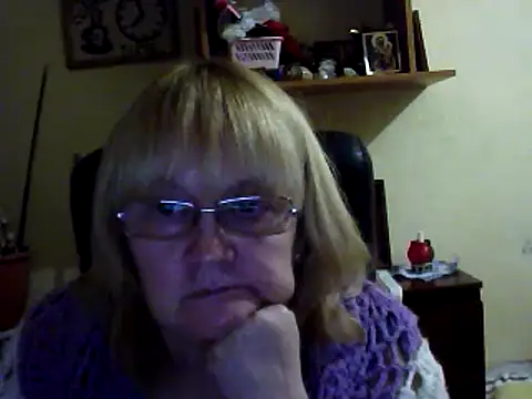 Snapshot of Violet5364 chatting on 2, 3, 2025 Violet5364 online show from 2, 3, 2025