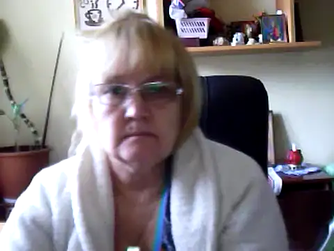 Snapshot of Violet5364 chatting on 3, 3, 2025 Violet5364 online show from 3, 3, 2025