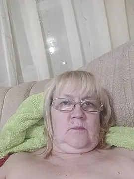 Violet5364 online show from 4, 12, 2025