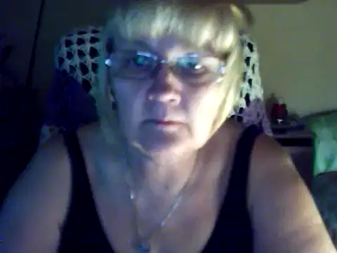 Snapshot of Violet5364 chatting on 20, 3, 2025 Violet5364 online show from 20, 3, 2025