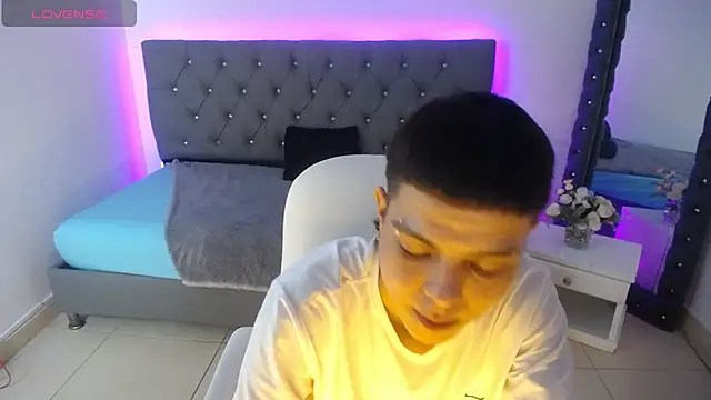 SebastianCollinss online show from 14, 2, 2025