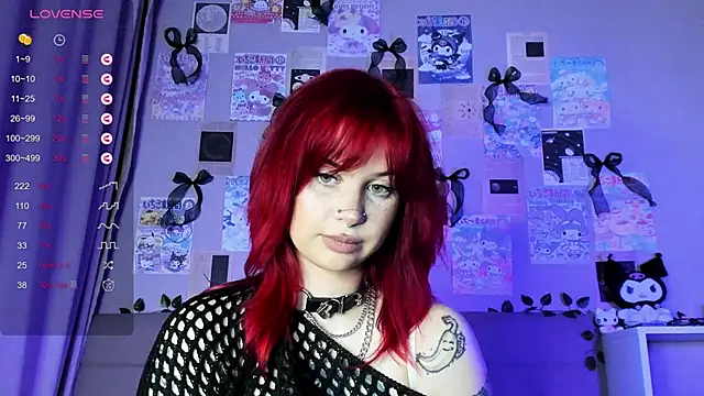 Snapshot of marynixoxo chatting on 4, 5, 2026 marynixoxo online show from 4, 5, 2026