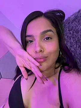 Lana Pearce online show from 26, 2, 2025