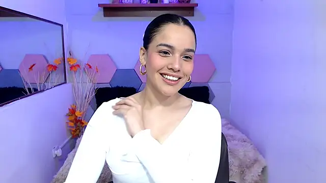 Lana Pearce online show from 17, 2, 2025