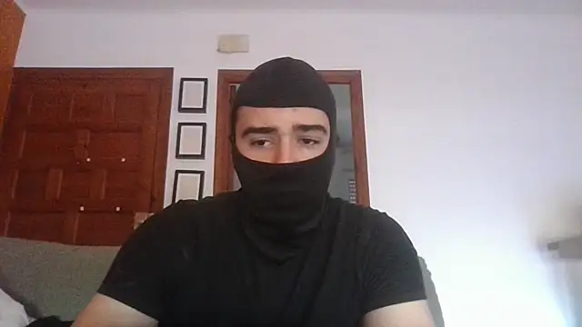 Snapshot of ESCOMOFUC chatting on 14, 2, 2025 ESCOMOFUC online show from 14, 2, 2025