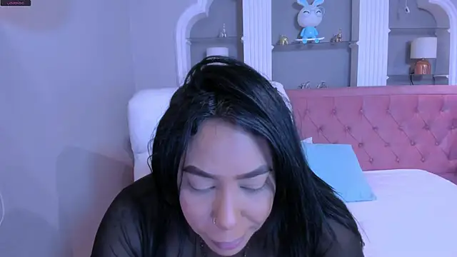 emma purple  online show from 26, 2, 2025