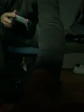 yaxxx03 online show from 11, 11, 2025