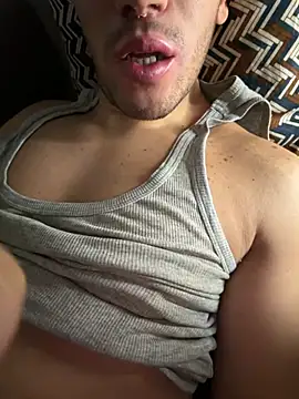 yaxxx03 online show from 1, 11, 2025