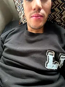 yaxxx03 online show from 1, 11, 2025