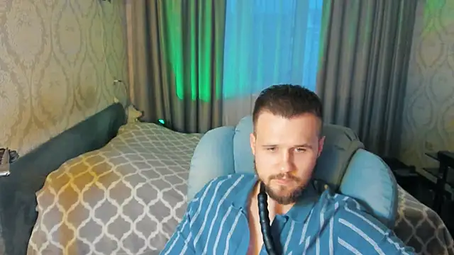 Vladik b online show from 25, 4, 2026
