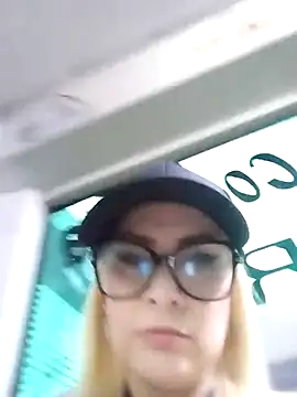 CandieGilson   online show from 11, 2, 2026