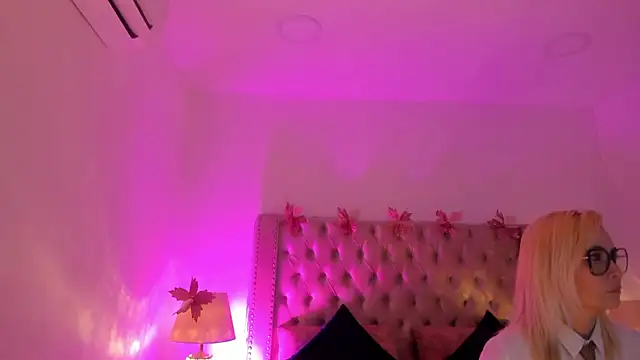 CandieGilson   online show from 20, 3, 2026