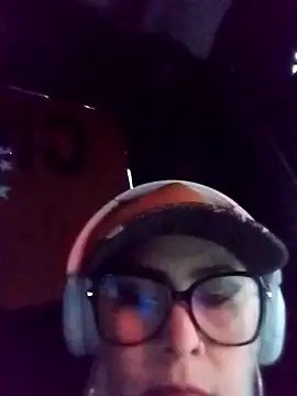 CandieGilson   online show from 13, 2, 2026