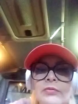 CandieGilson   online show from 2, 4, 2026