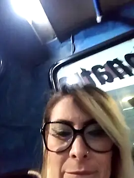 CandieGilson   online show from 20, 9, 2025