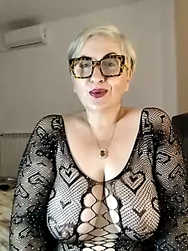 Pumabionda online show from 26, 10, 2025