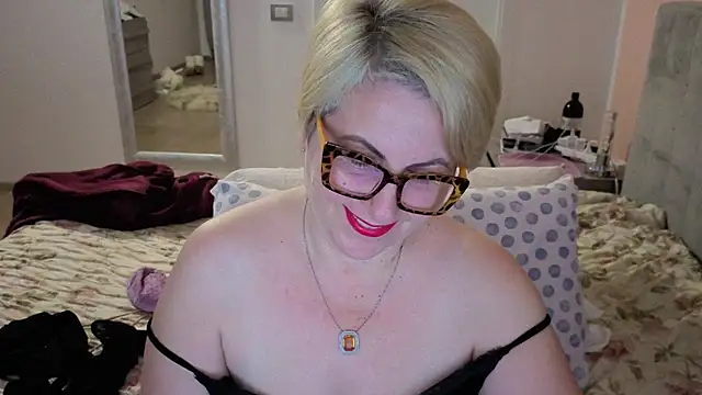 Pumabionda online show from 30, 11, 2025