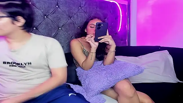 EmilyPacho  online show from 29, 11, 2025