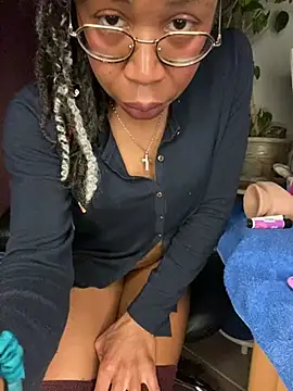 FlowerLove109 online show from 11, 2, 2025