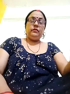 Snapshot of Kiyara8 chatting on 5, 10, 2025 Kiyara8 online show from 5, 10, 2025