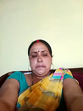 Snapshot of Kiyara8 chatting on 3, 3, 2025 Kiyara8 online show from 3, 3, 2025
