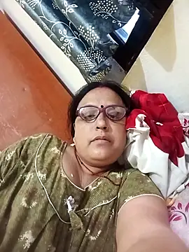Snapshot of Kiyara8 chatting on 10, 9, 2025 Kiyara8 online show from 10, 9, 2025