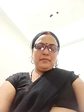 Snapshot of Kiyara8 chatting on 2, 3, 2025 Kiyara8 online show from 2, 3, 2025