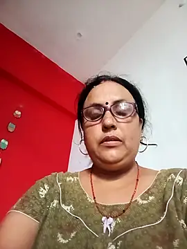 Snapshot of Kiyara8 chatting on 12, 9, 2025 Kiyara8 online show from 12, 9, 2025